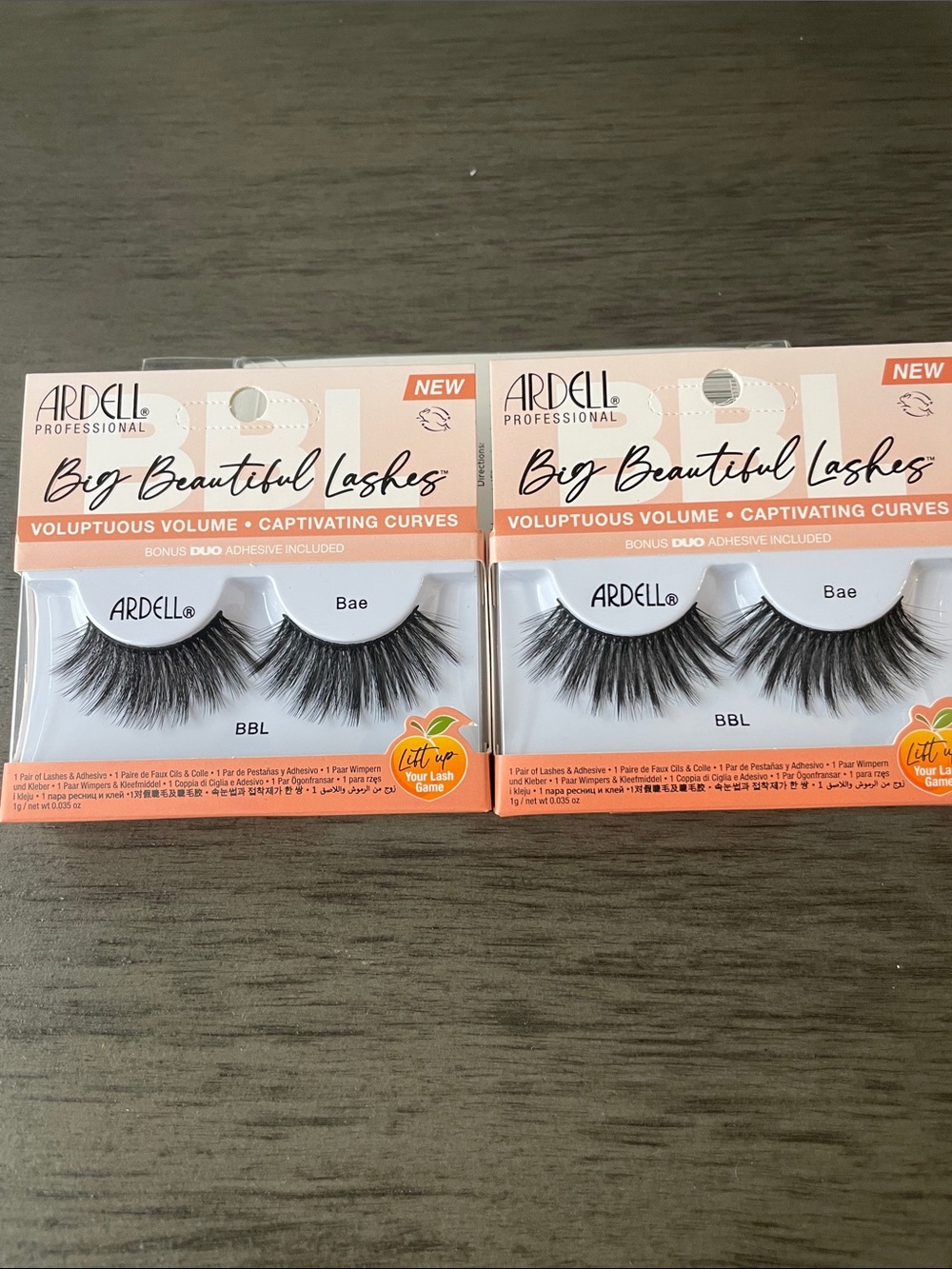 Set of 2 Ardell Big Beautiful Lashes “Bae” - with adhesive BNIP